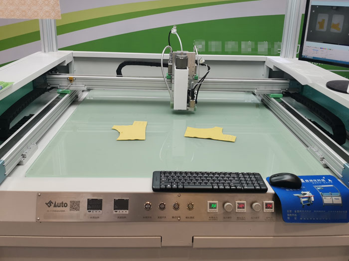 三軸XYZ點(diǎn)點(diǎn)膠設(shè)備